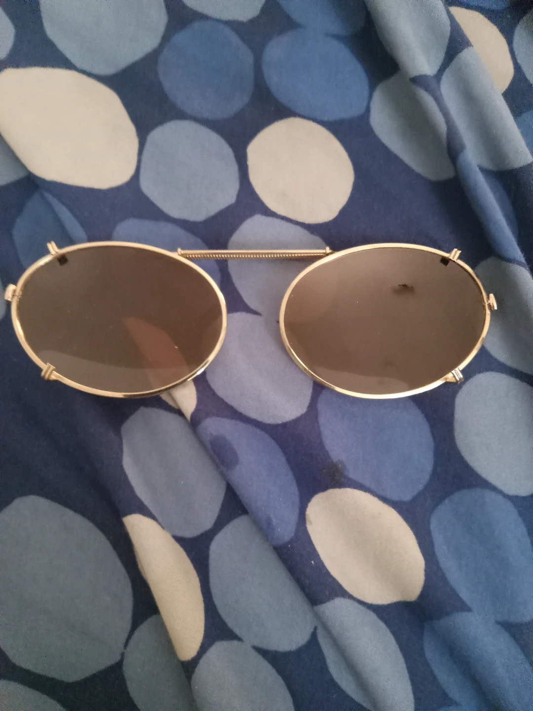 Solar Shield 50 Oval Clip-On Sunglasses