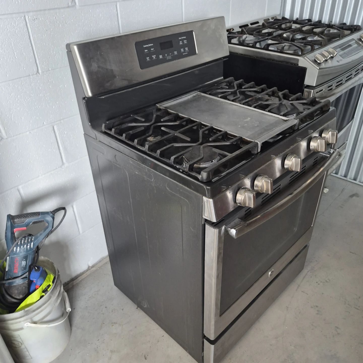 Stove, range propane - photo 2