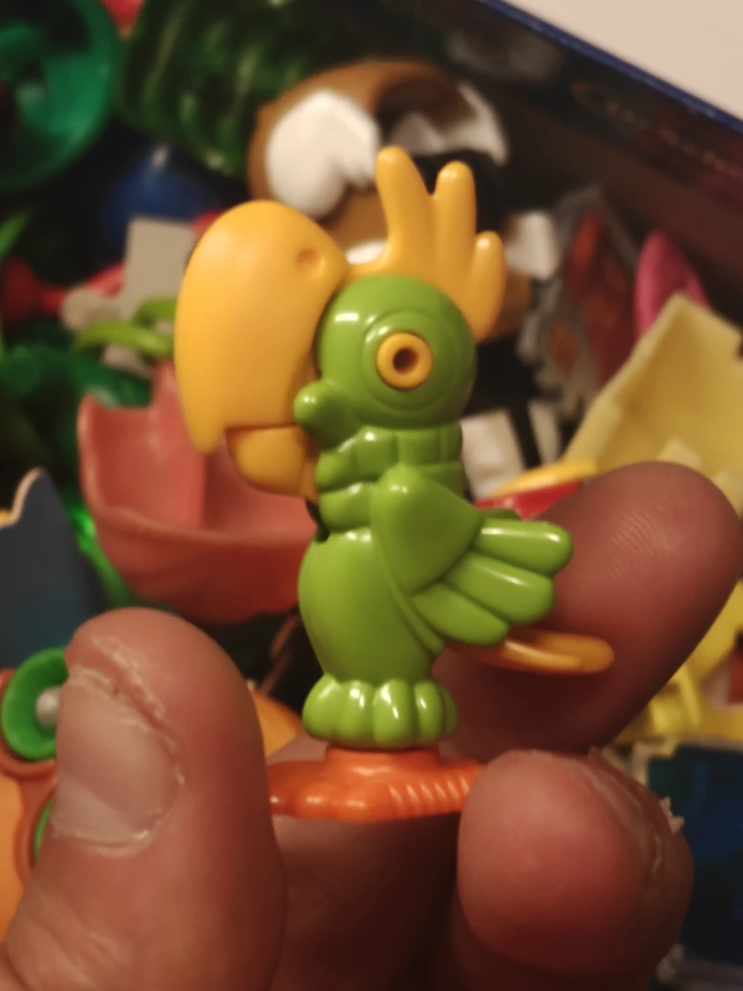 Retro Kinder Toys (Full shoebox) - photo 3