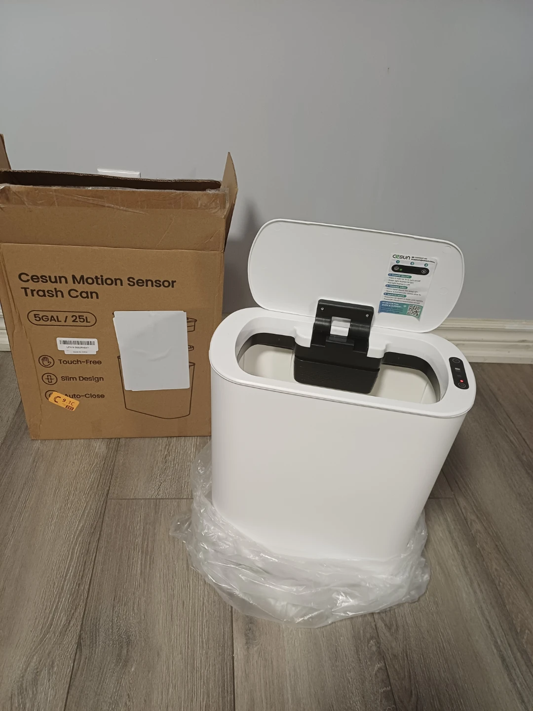 Cesun Motion Sensor Trash Can - photo 5