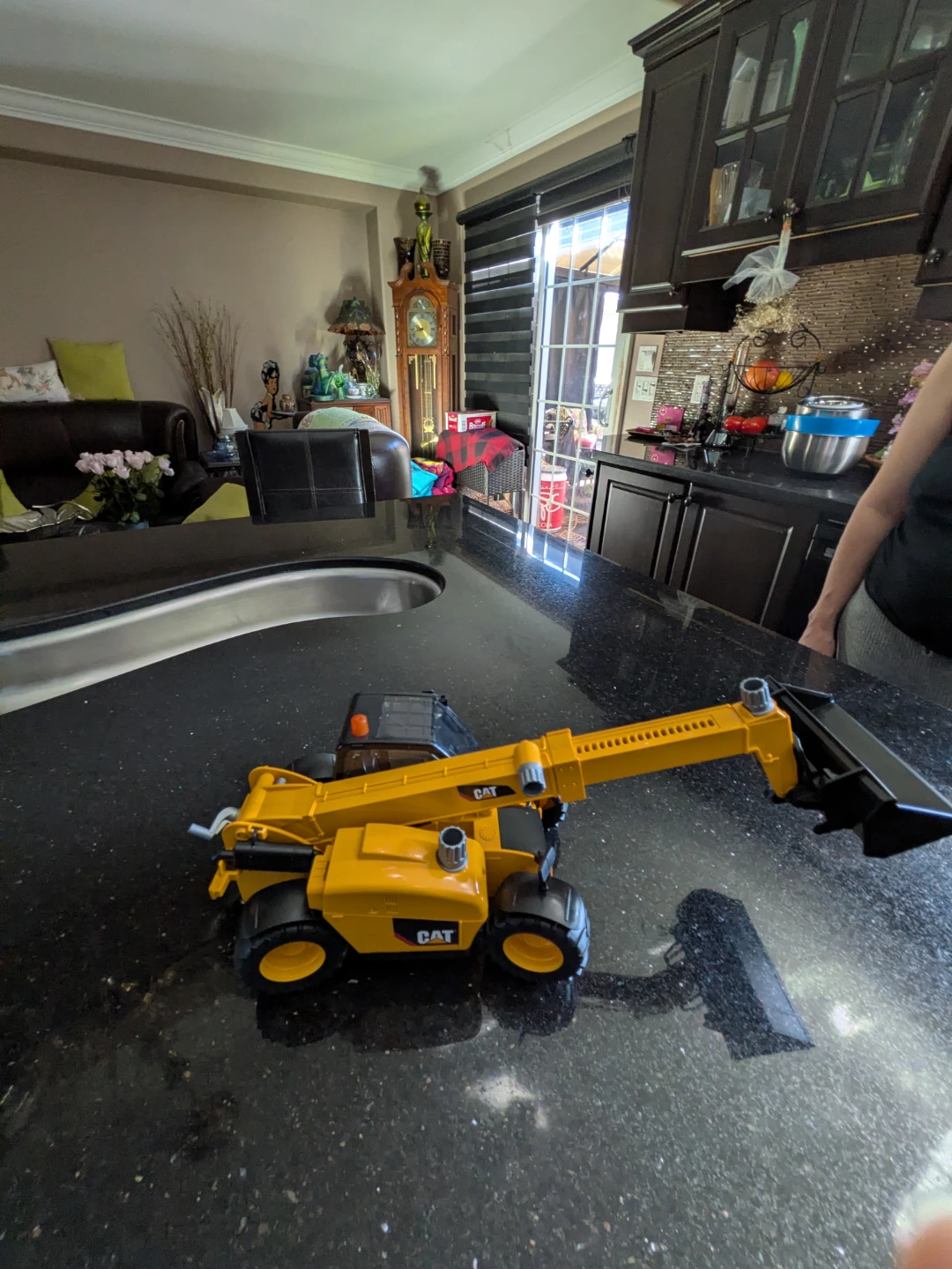 CAT Telehandler Toy - photo 3