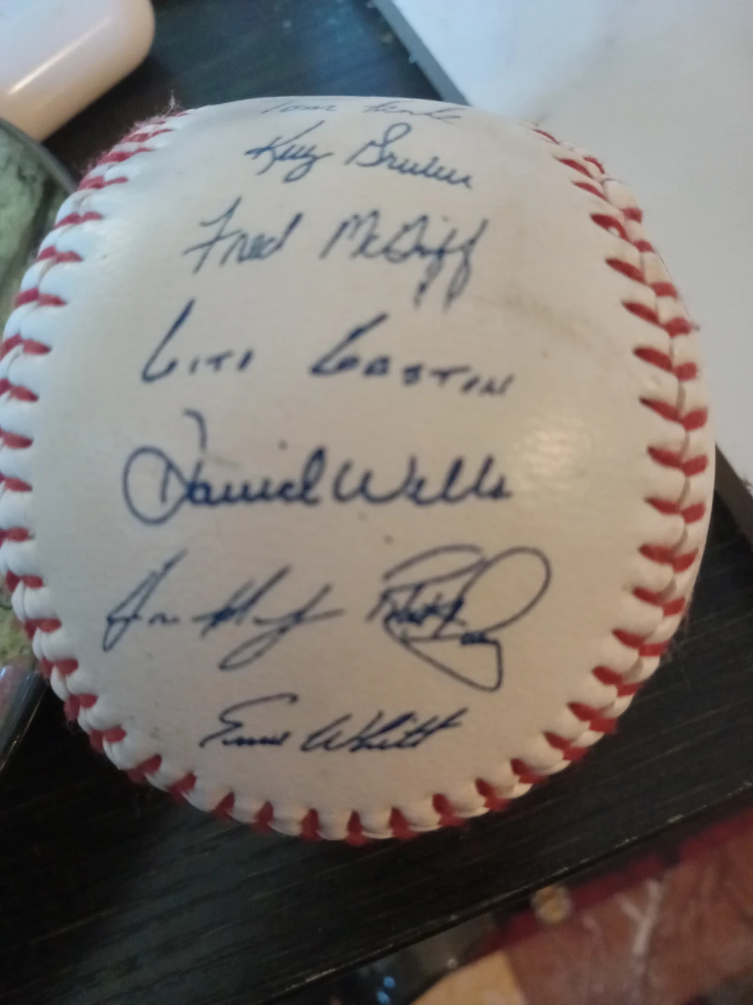 Toronto Blue Jays Signed Baseball - photo 4