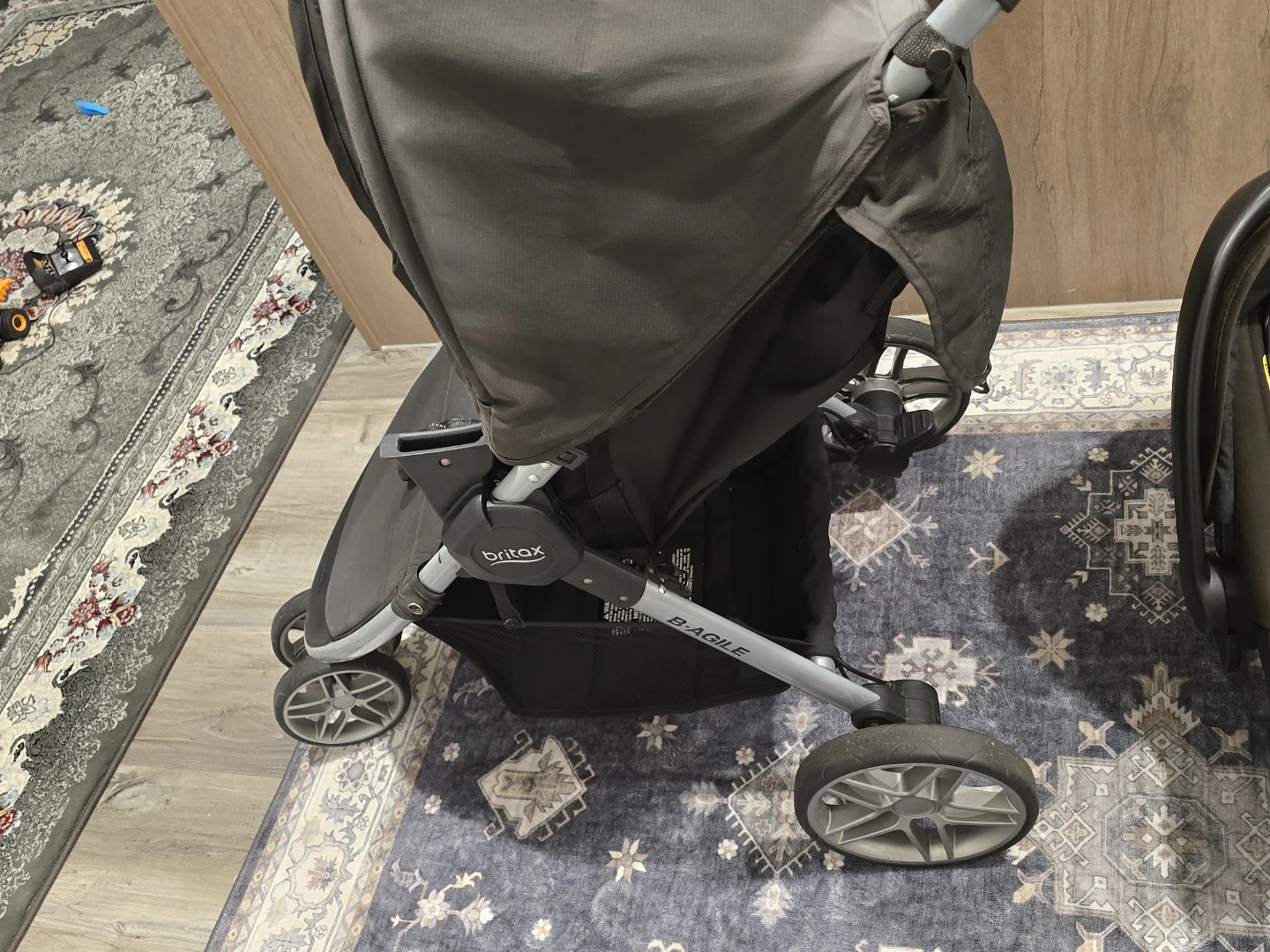 Britax B-Agile Stroller and Infant Car Seat - photo 4