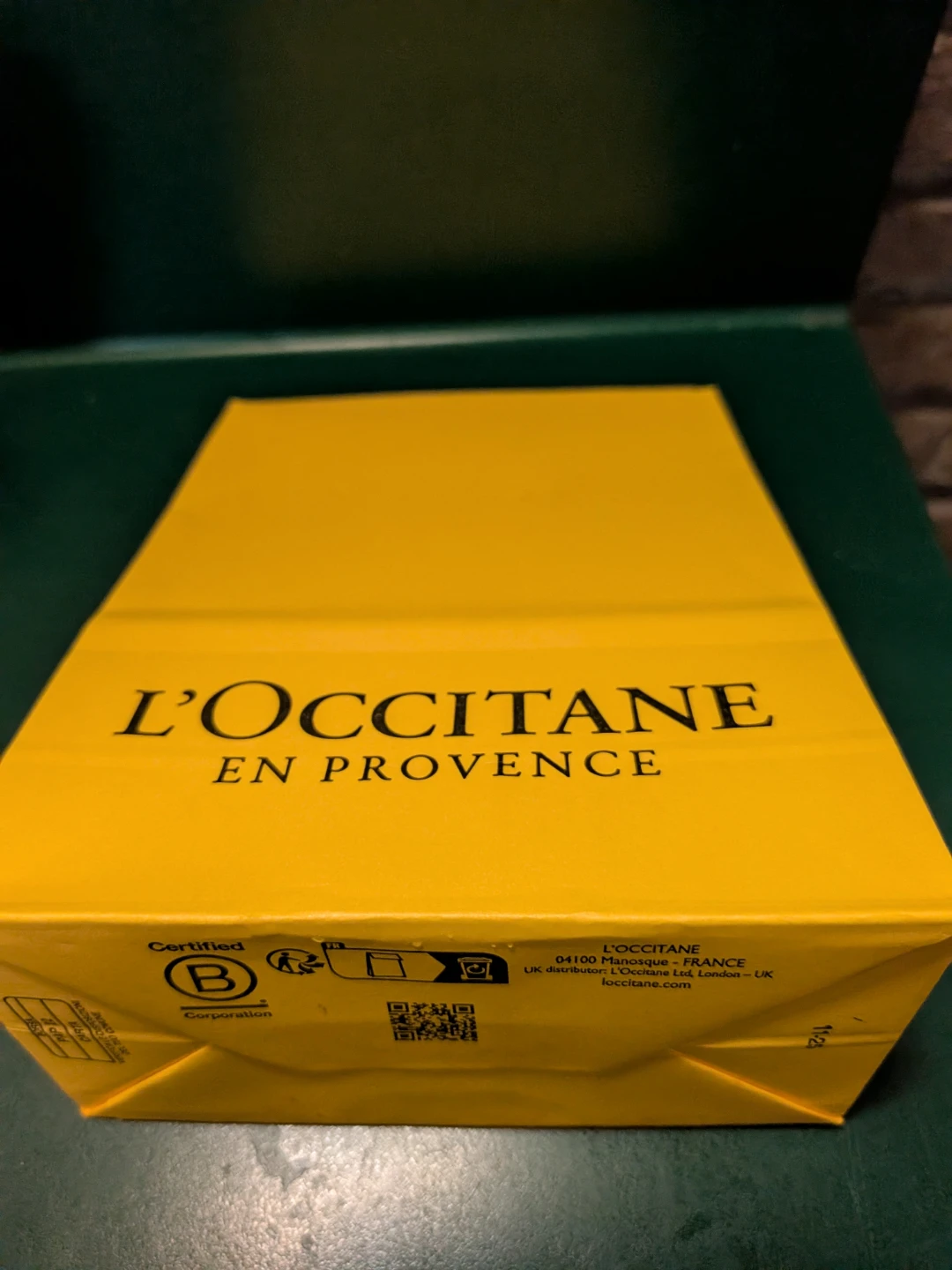 Free 🏈 L'Occitane mystery gift bag - photo 2