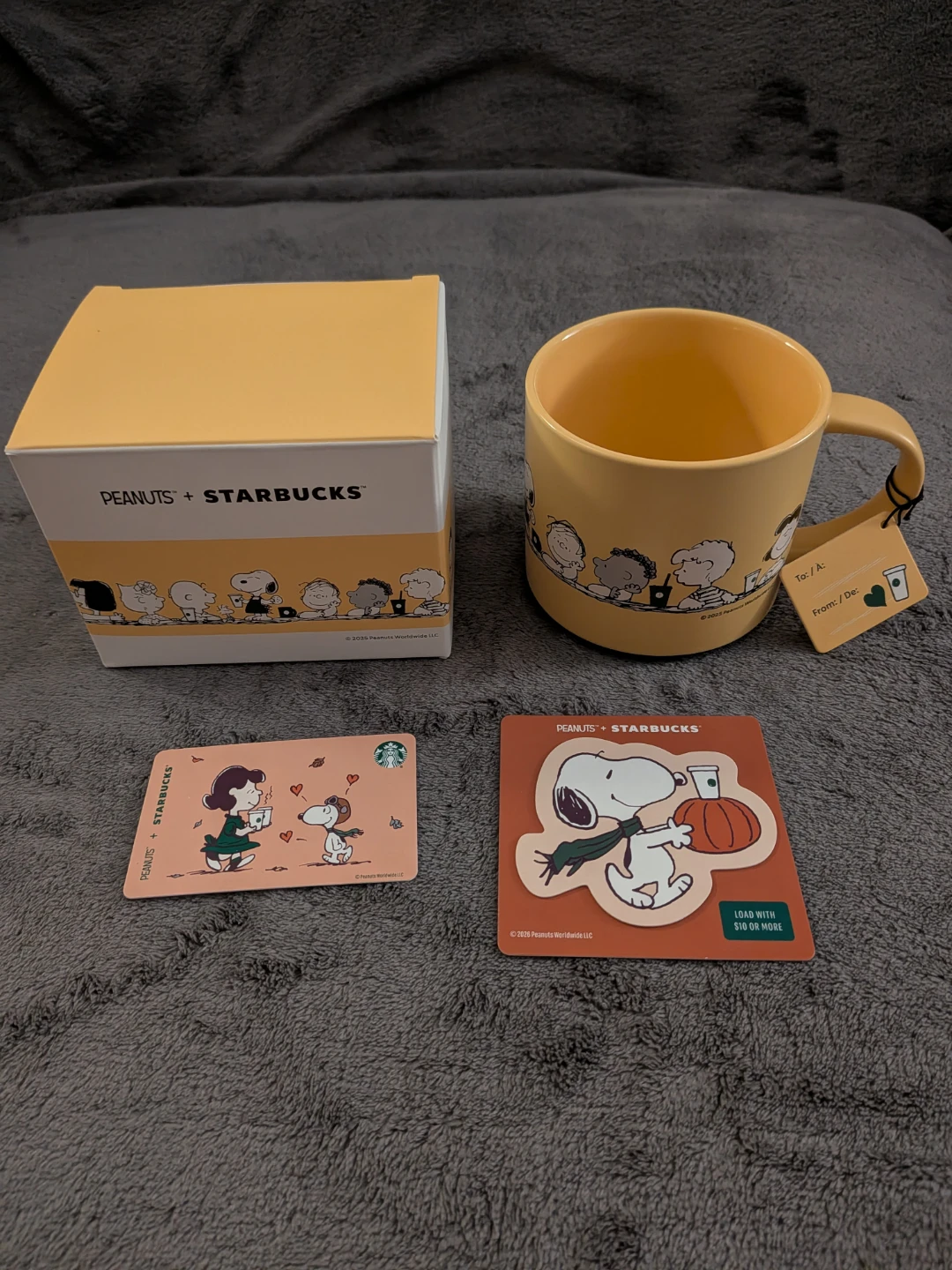 Starbucks Peanuts Snoopy Mug