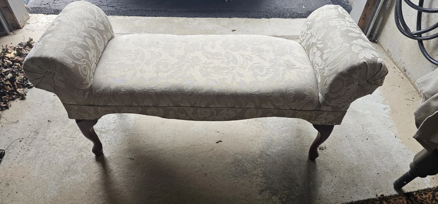 Upholstered Beige Floral Accent Bench - photo 2