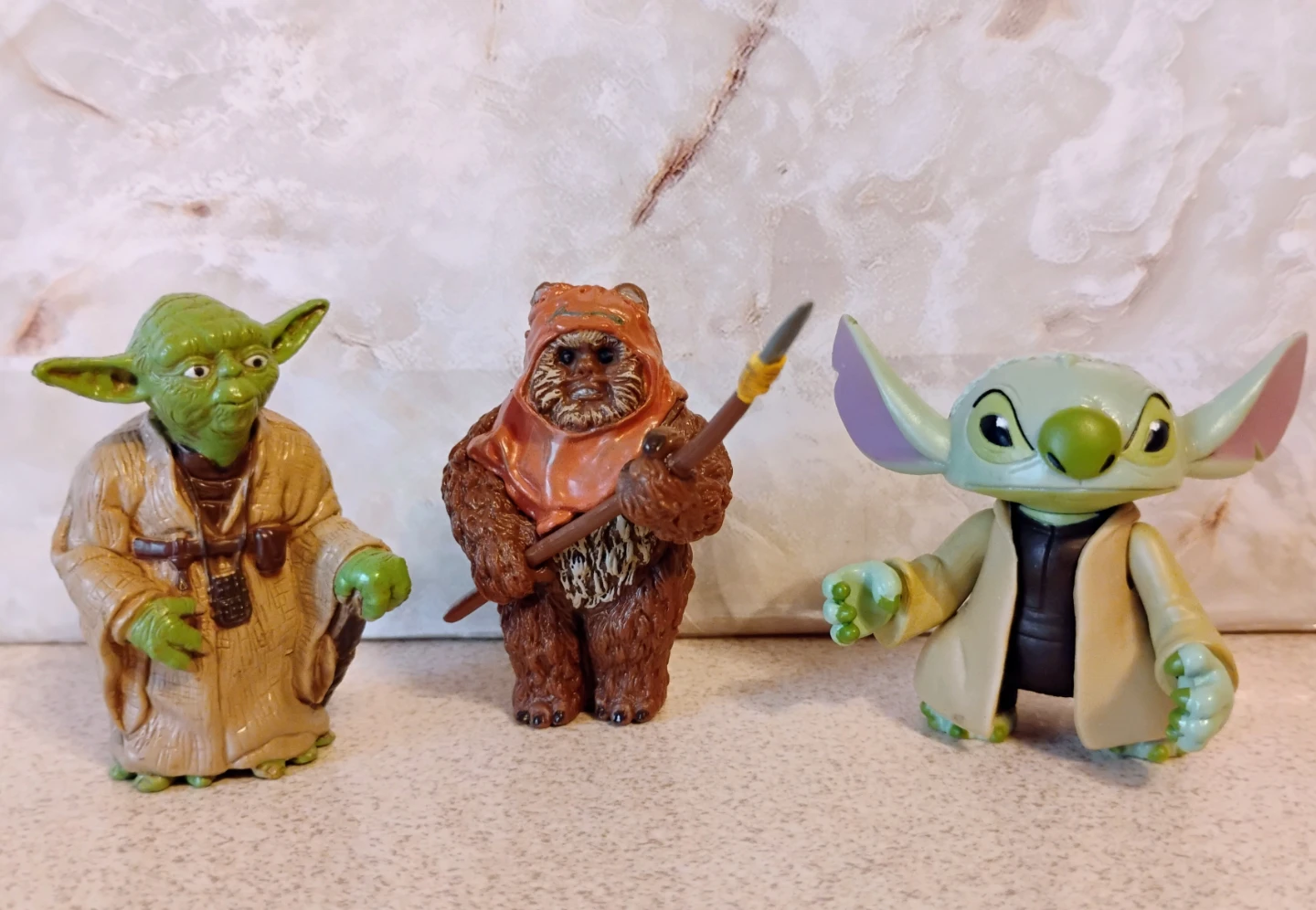 9 - MINATURE STAR WARS FIGURES - photo 5