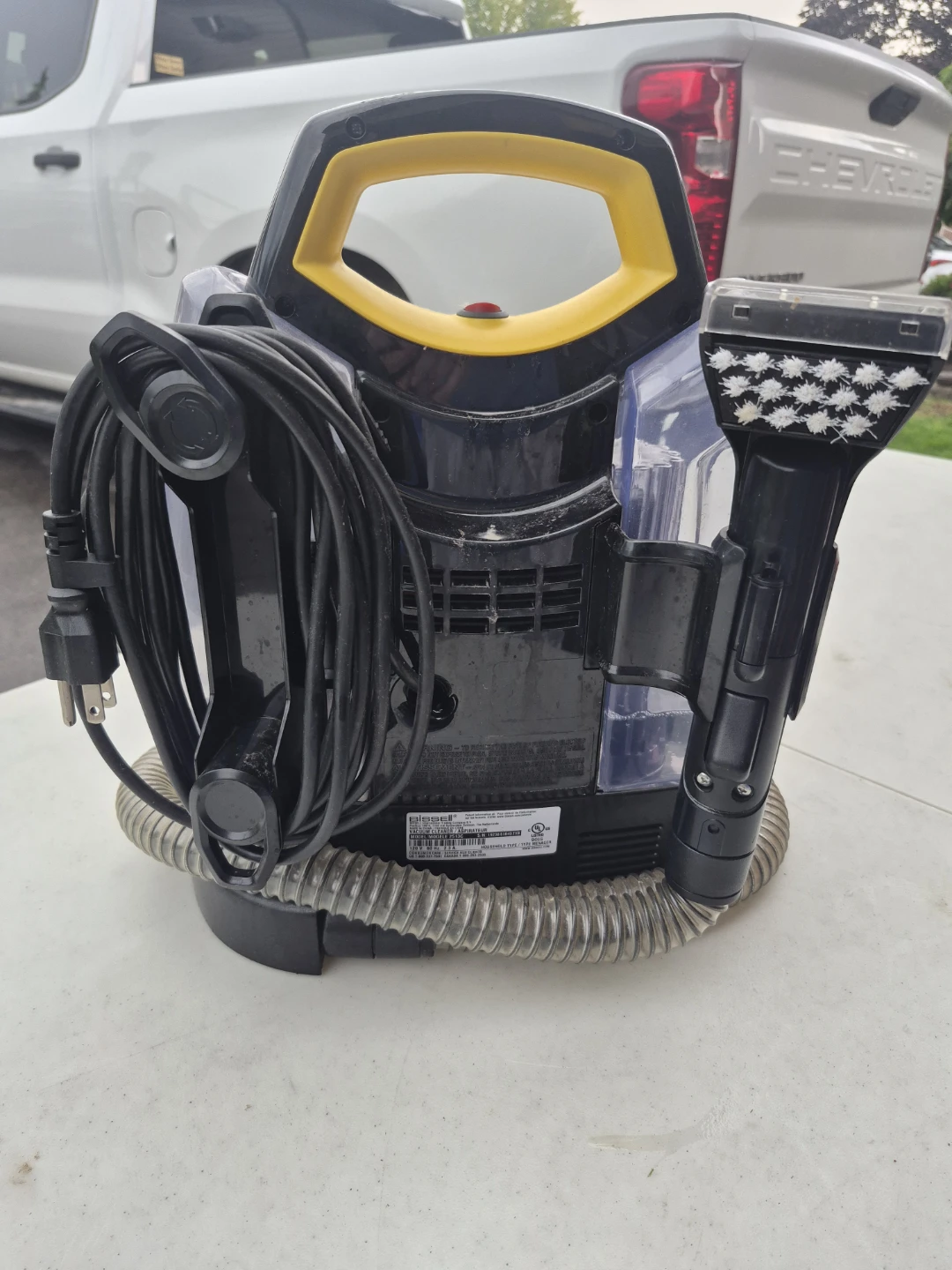 Bissell SpotClean ProHeat Portable Carpet Cleaner - photo 2