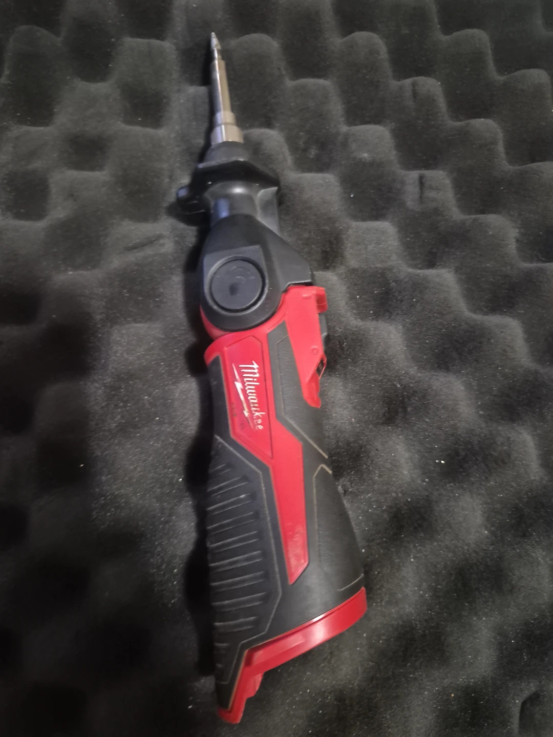 Milwaukee M12 Cordless Soldering Iron 2488-20 - photo 2