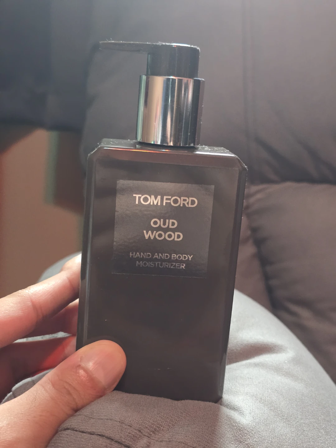 Tom ford oud wood body lotion