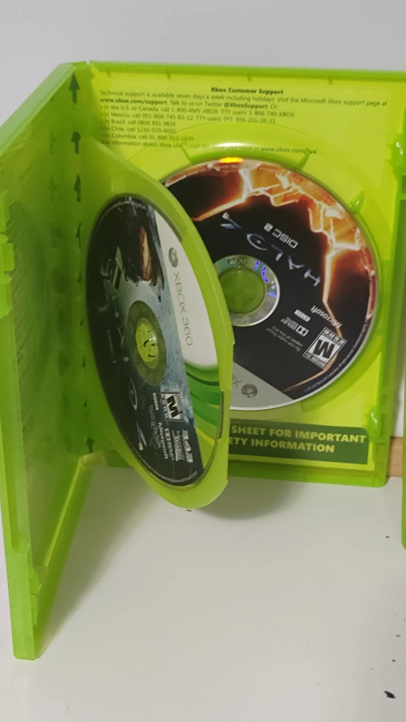 Halo 3 and Halo 4 Xbox 360 Games - photo 3