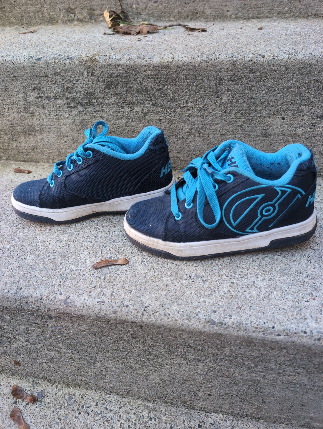 Heelys Skate Shoes Navy and Blue