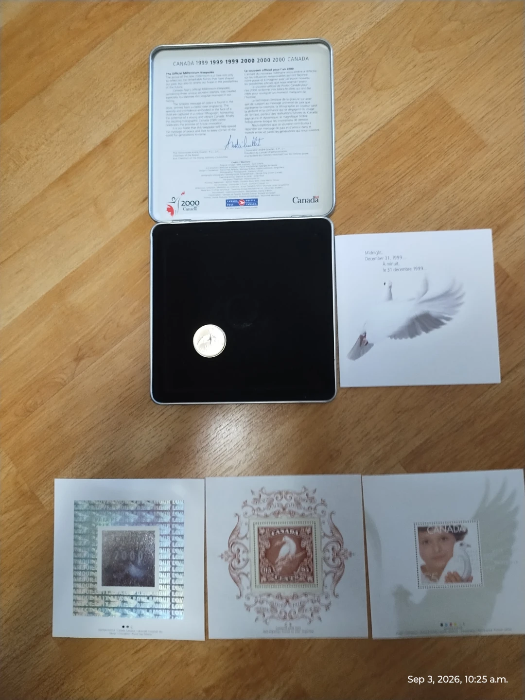 Canada Post 2000 Millennium Keepsake – Dove Medallion & 3 Stamps - photo 2