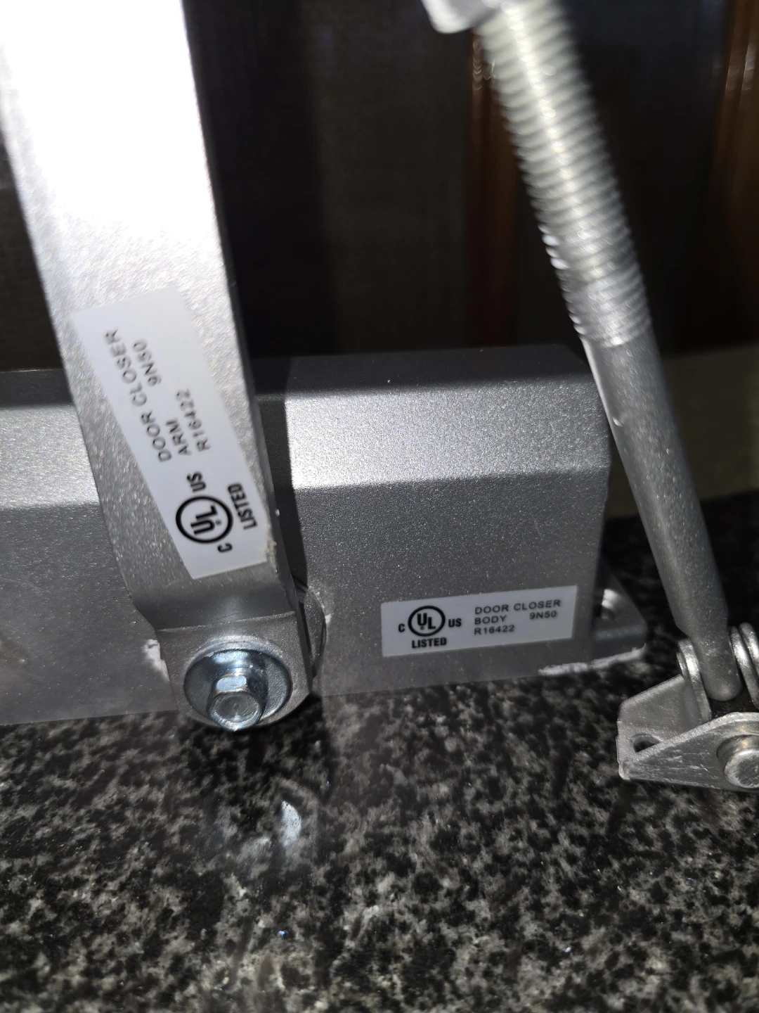 Adjustable Commercial Door Closer - photo 2