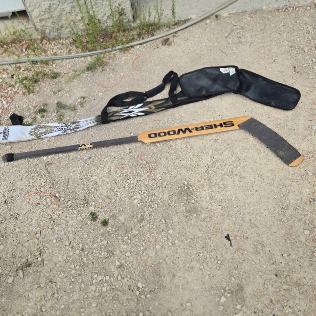 Sher-Wood Hockey Stick with Reebok Carrying Case - photo 4