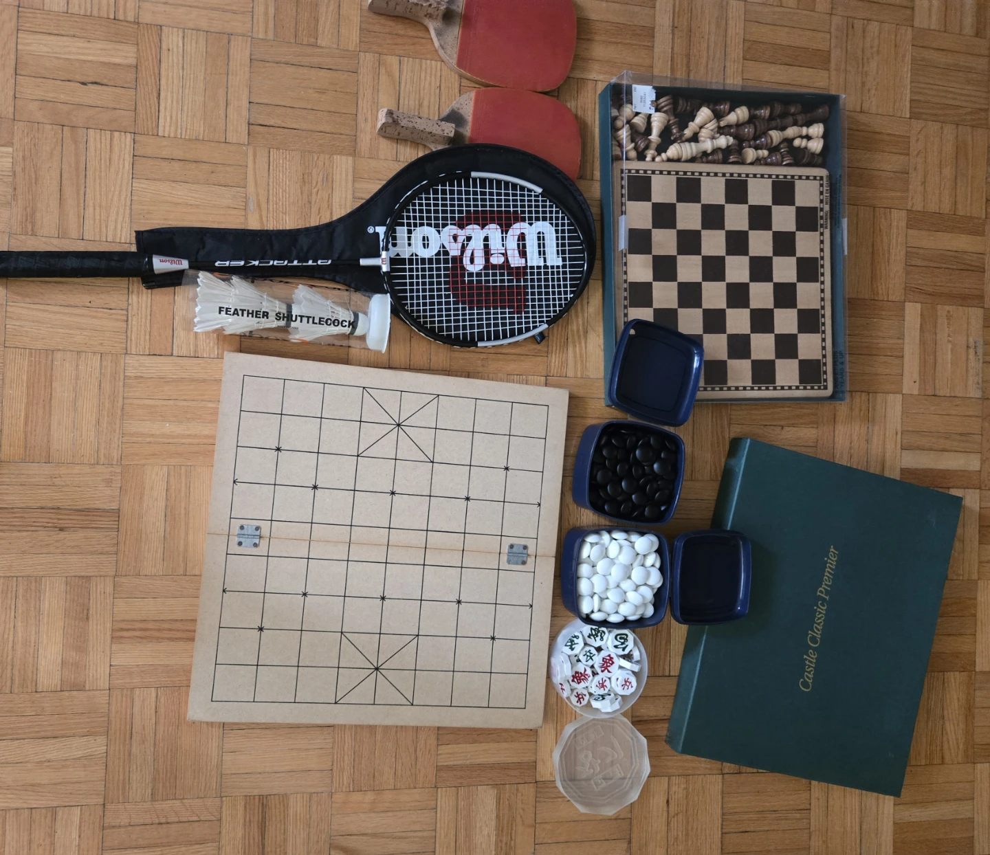 Mixed Sports and Board Games Bundle - photo 2