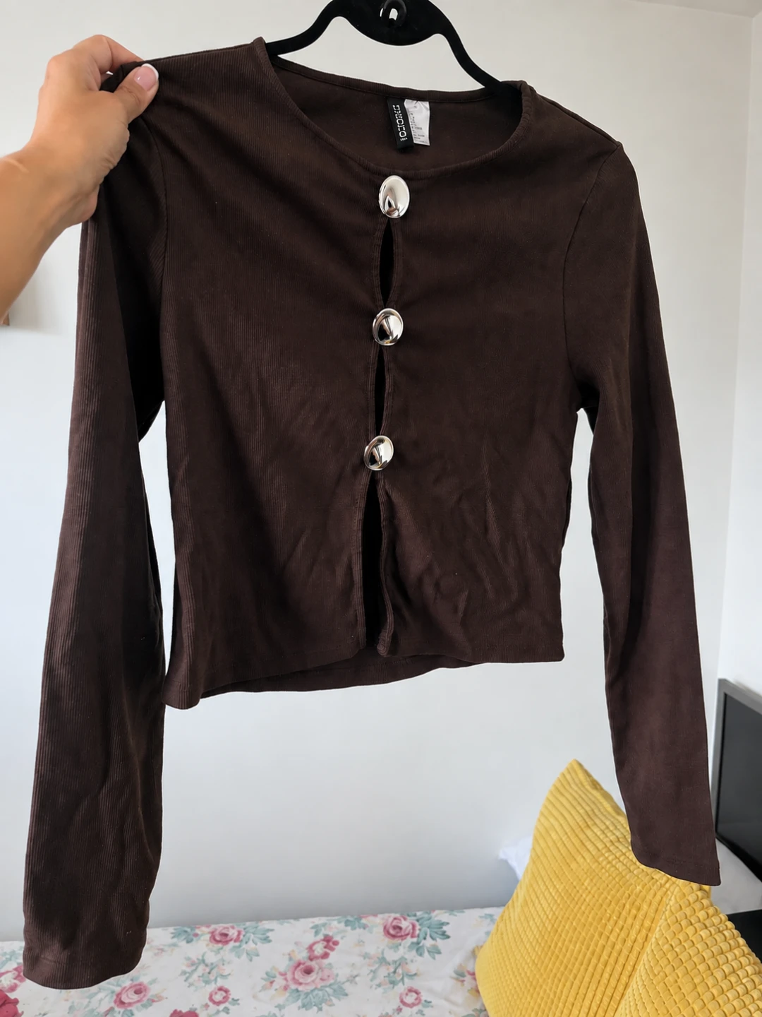 H&M DIVIDED Brown Ribbed Button-Up Top