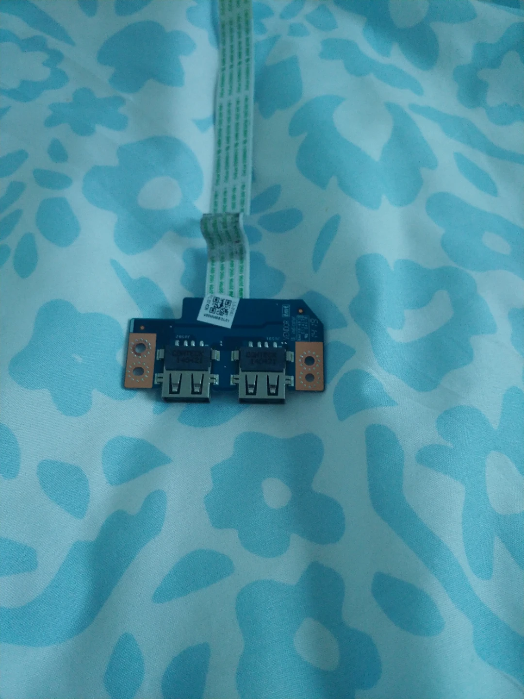 USB ports for Acer e5 571 series - photo 3