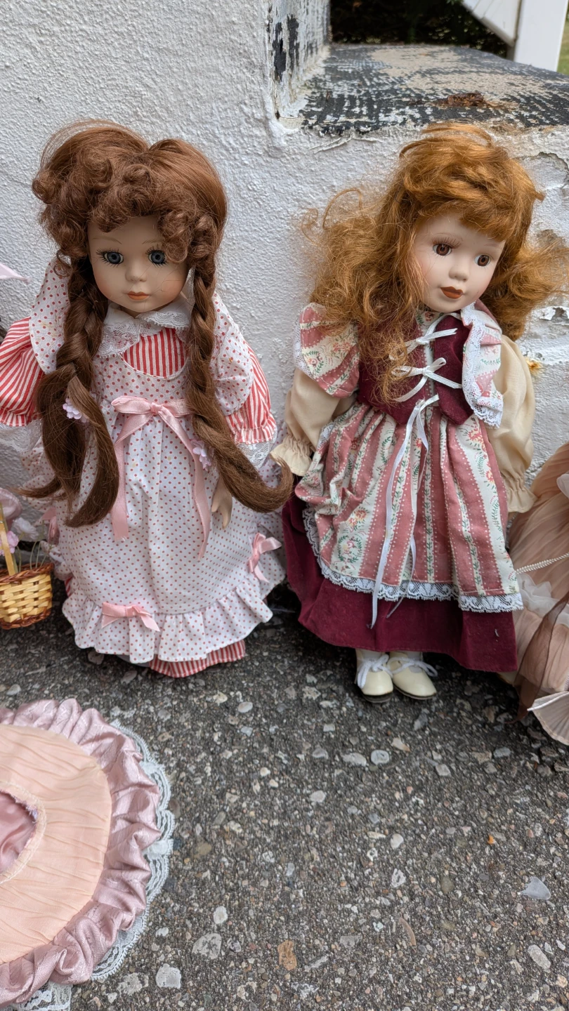 Set of 5 Decorative Porcelain Dolls - photo 3