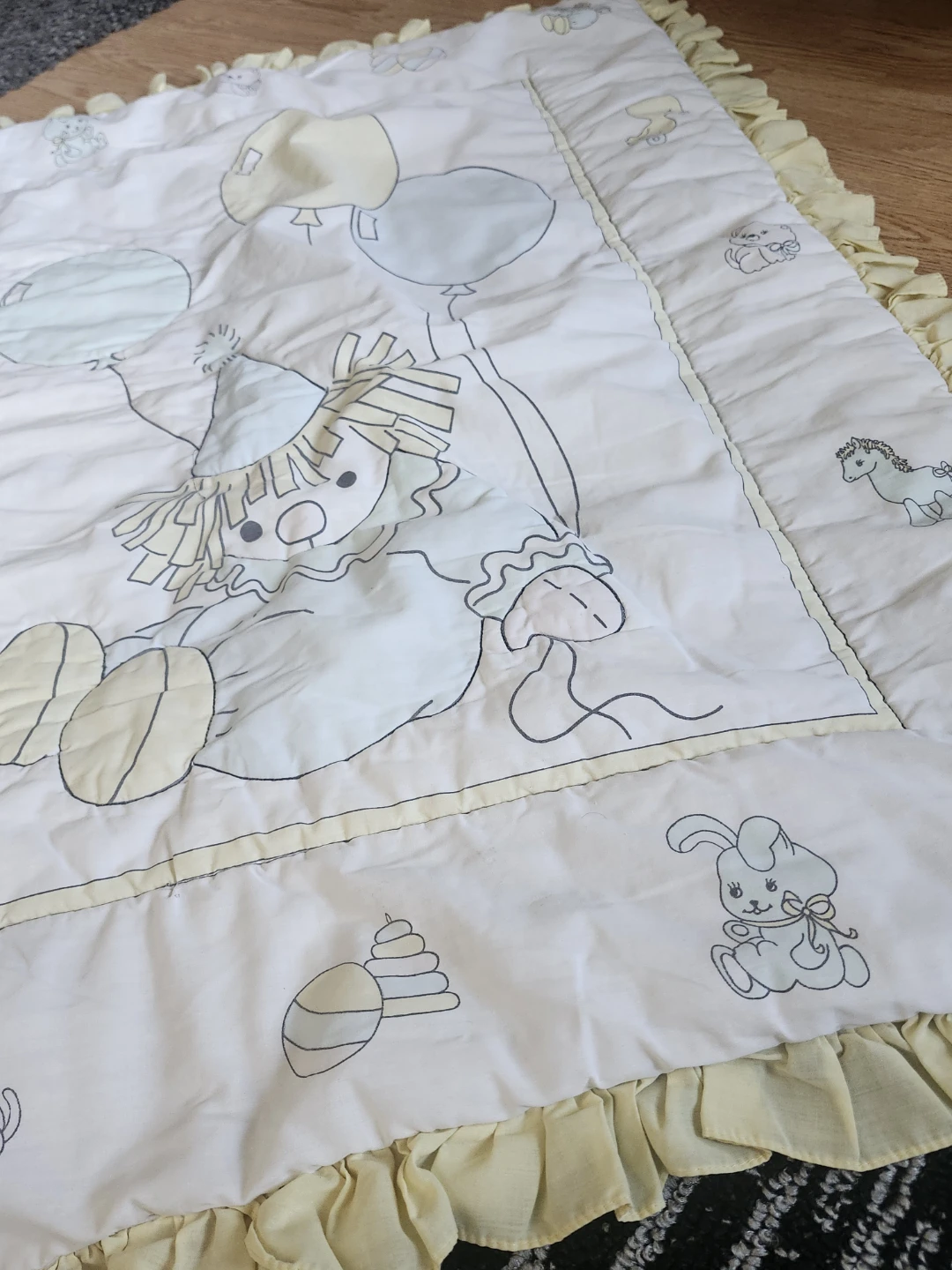 Disney blanket and comforter - photo 2
