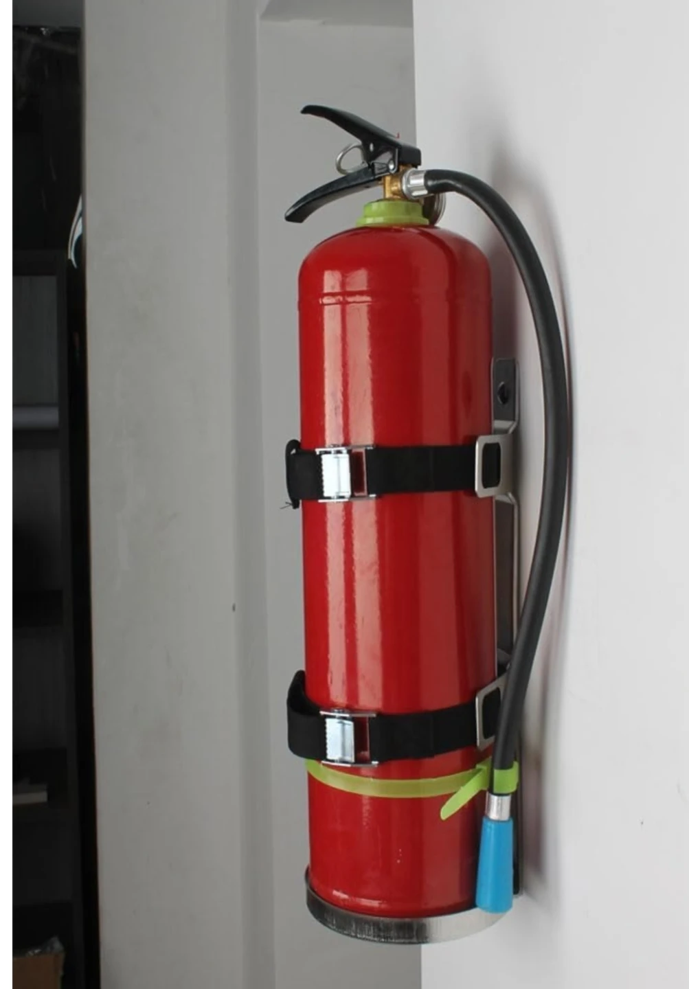 Fire Extinguisher Wall Mount Bracket - photo 4