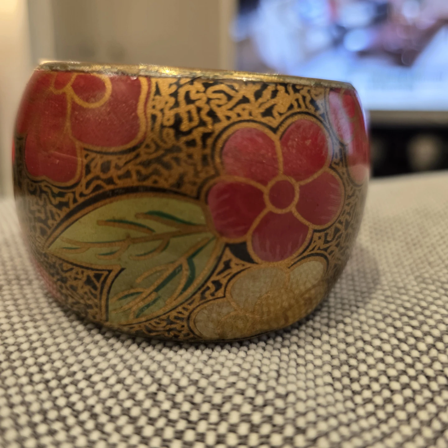 Vintage Floral Bangle Bracelet - photo 4