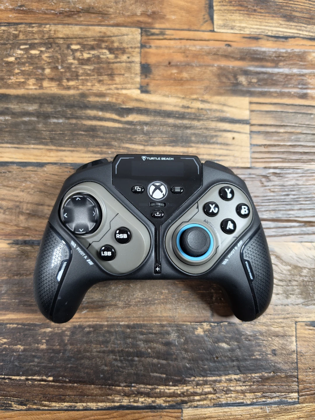 Turtle Beach Stealth Pivot Xbox Controller