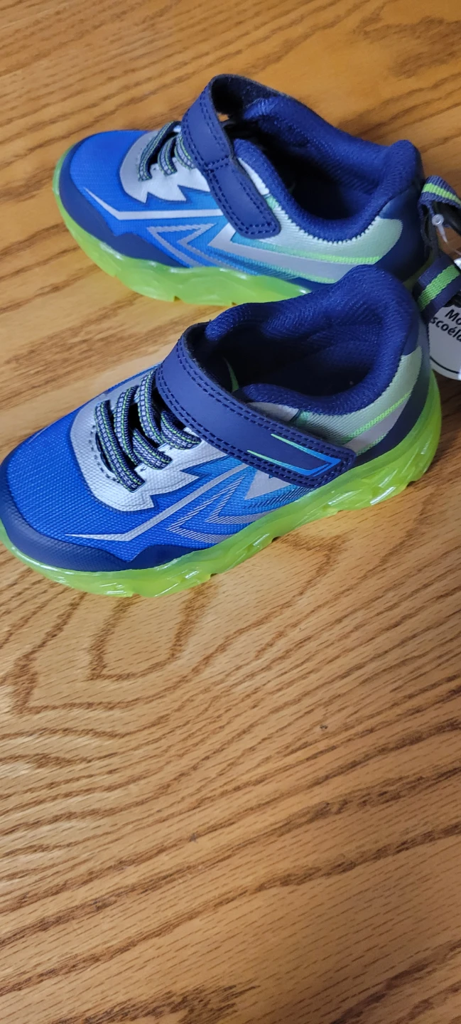 76FLASH Toddler Athletic Shoes Size 7 - photo 5
