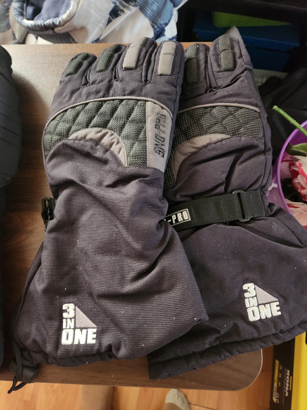 Gloves and mitts.