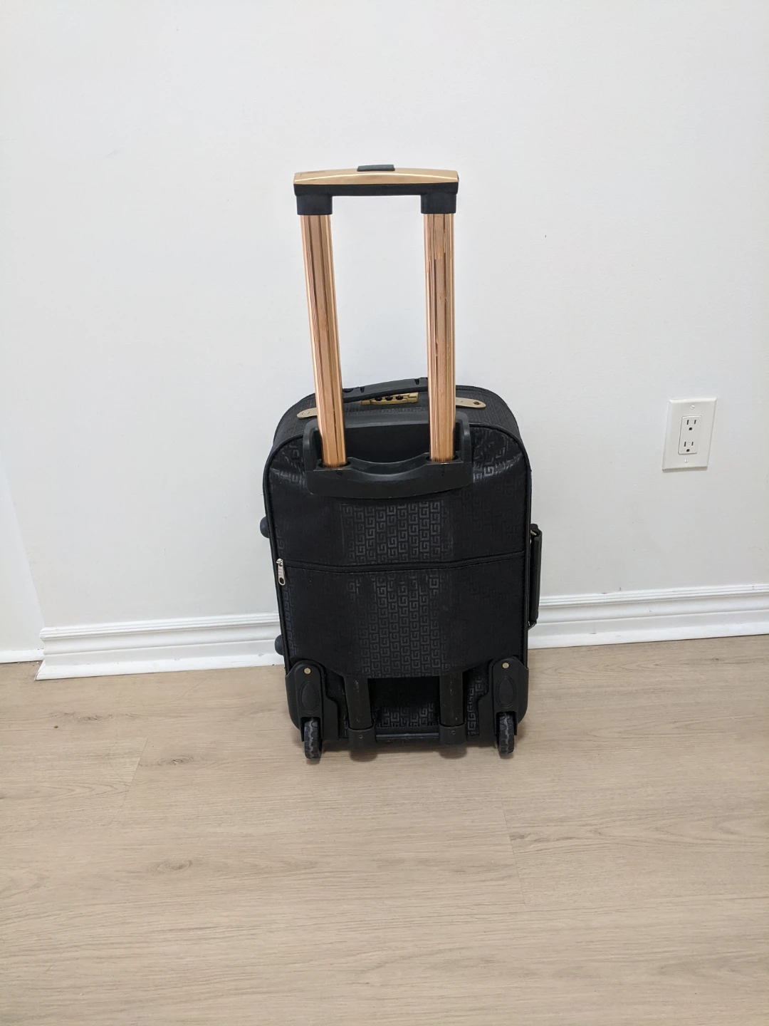 Carry-On Spinner Luggage - photo 3