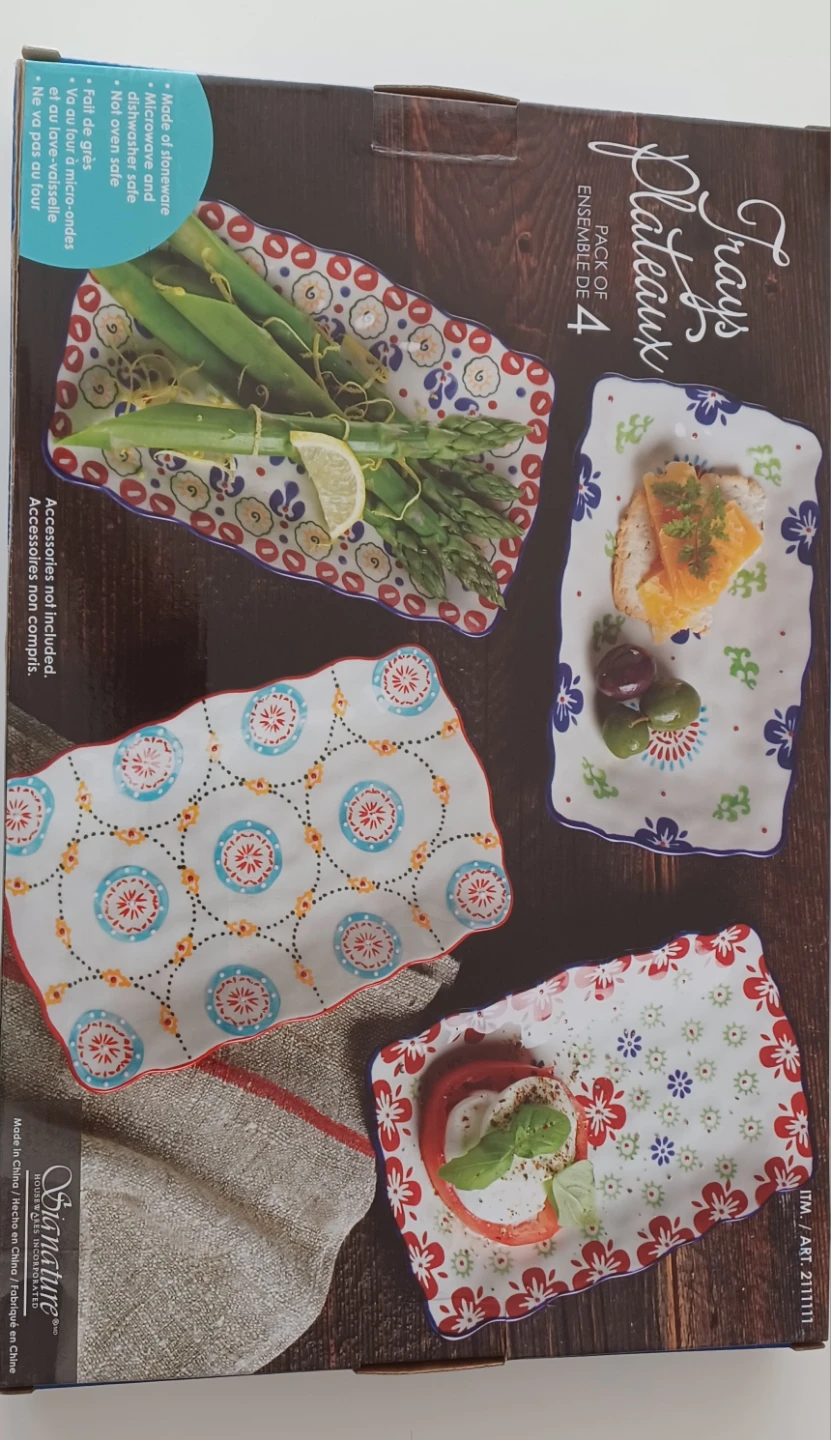 Signature Housewares Set of 4 Stoneware Trays