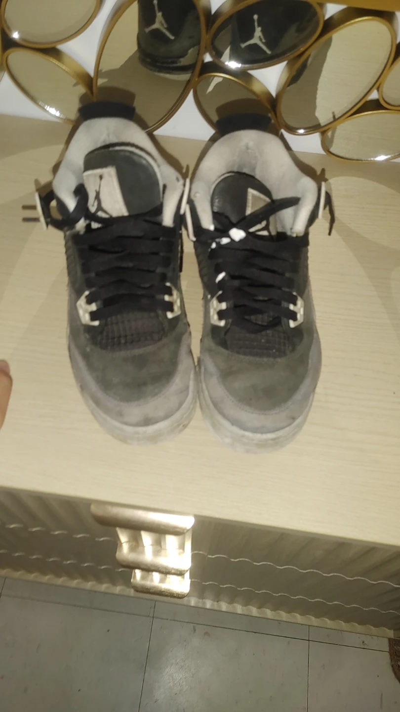 Nike Air Jordan 4 and i can trade