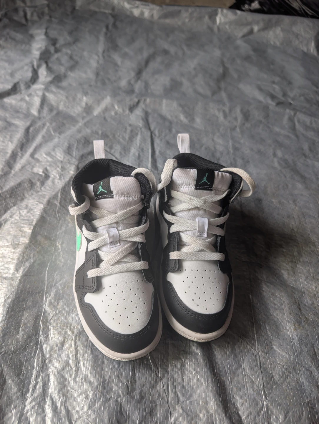 Jordan 1 Mid Toddler Shoes Size 10C - photo 2