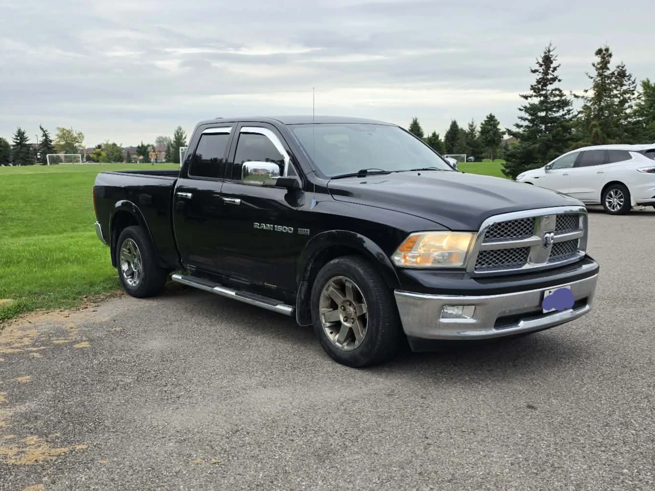 Dodge RAM 1500 Laramie - photo 3