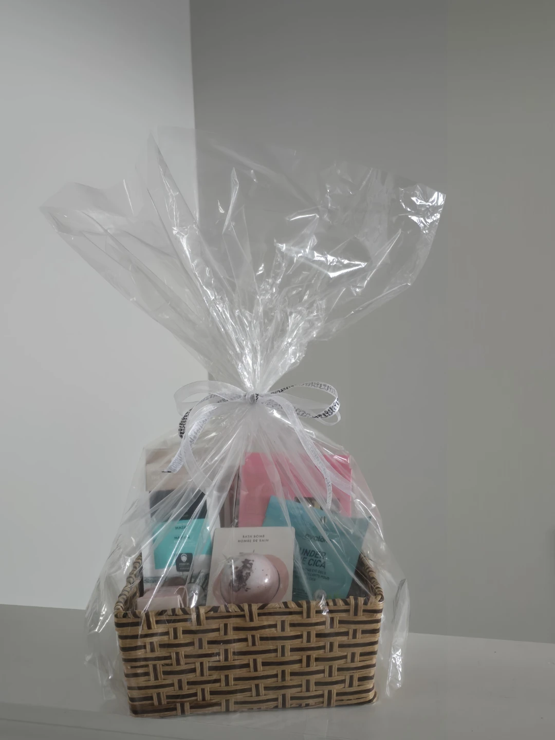 Beauty Gift Basket - photo 3