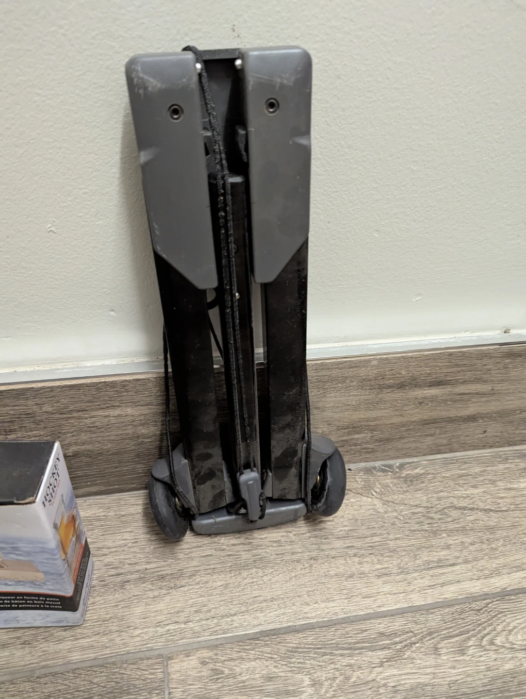 Samsonite Foldable Luggage Cart - photo 2