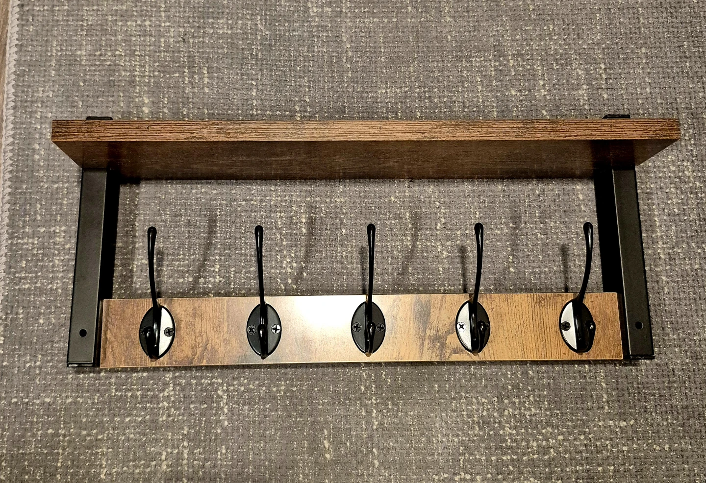 Wall Mounted Shelf With Hooks - photo 2