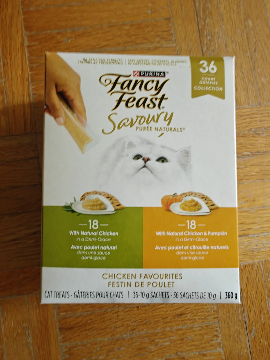 Fancy Feast Lickable Cat Treats