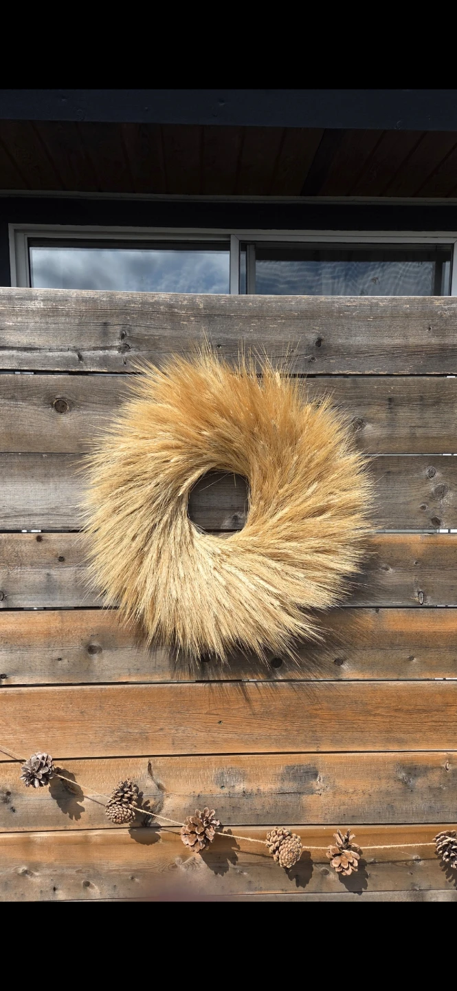 Natural Wheat Wreath