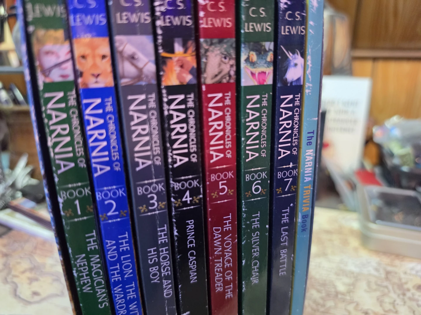 The Chronicles of Narnia Box Set - photo 2