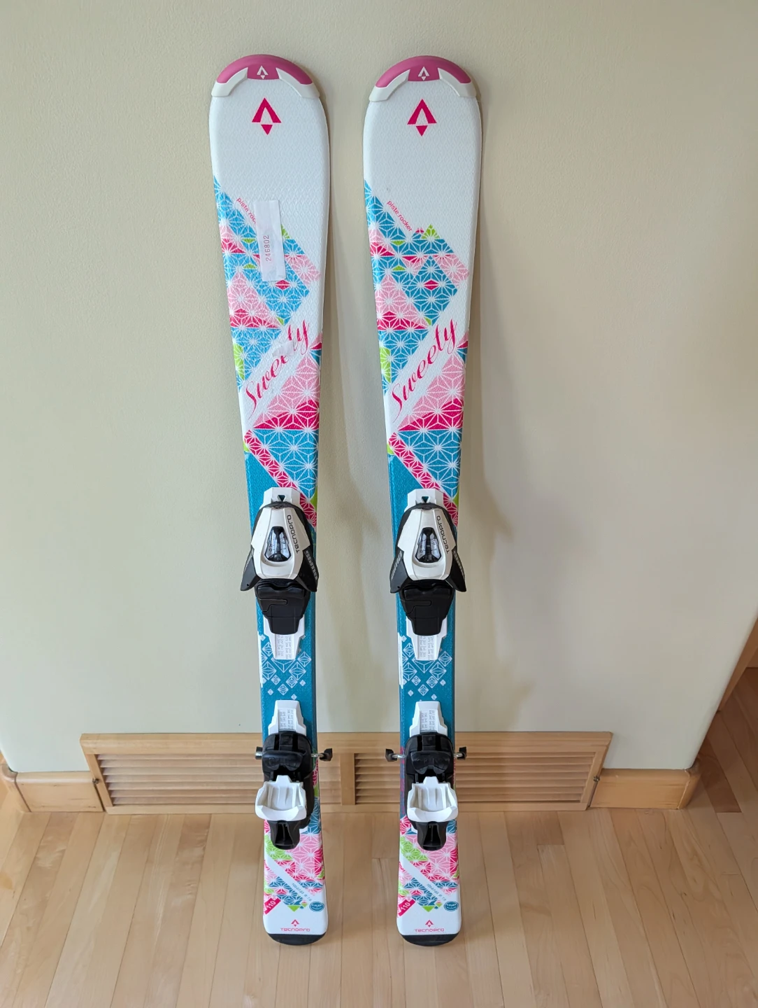 Tecnopro Sweety Kids Skis with Bindings