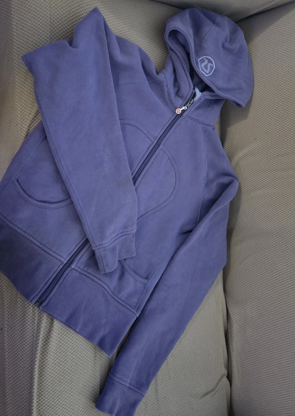 Lululemon hoodie - photo 3