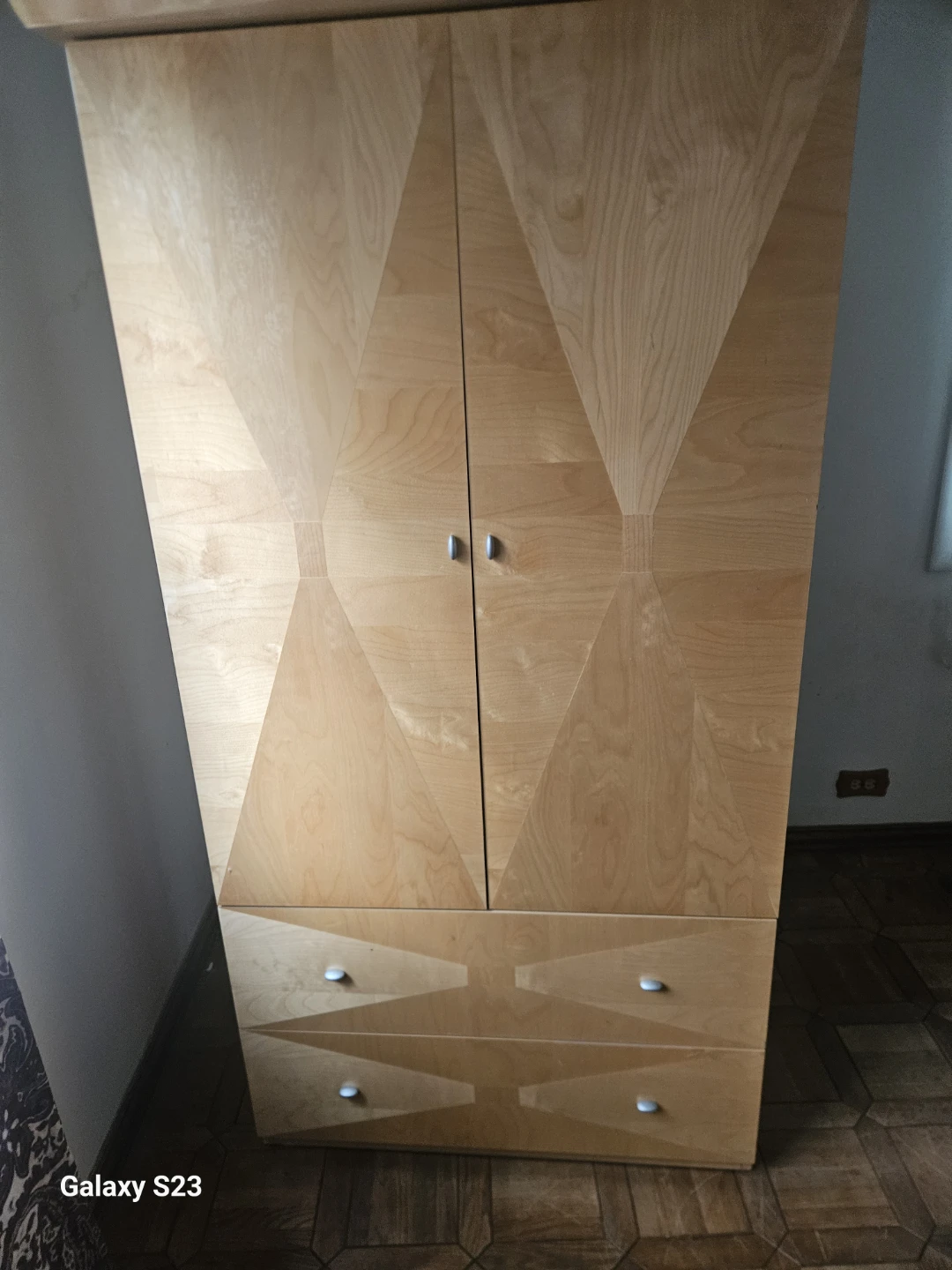 Dresser