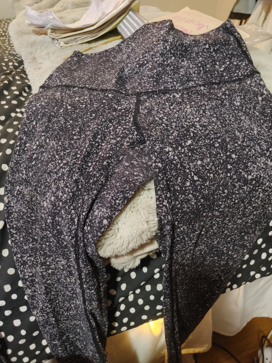Two pairs of lulu leggings - photo 2