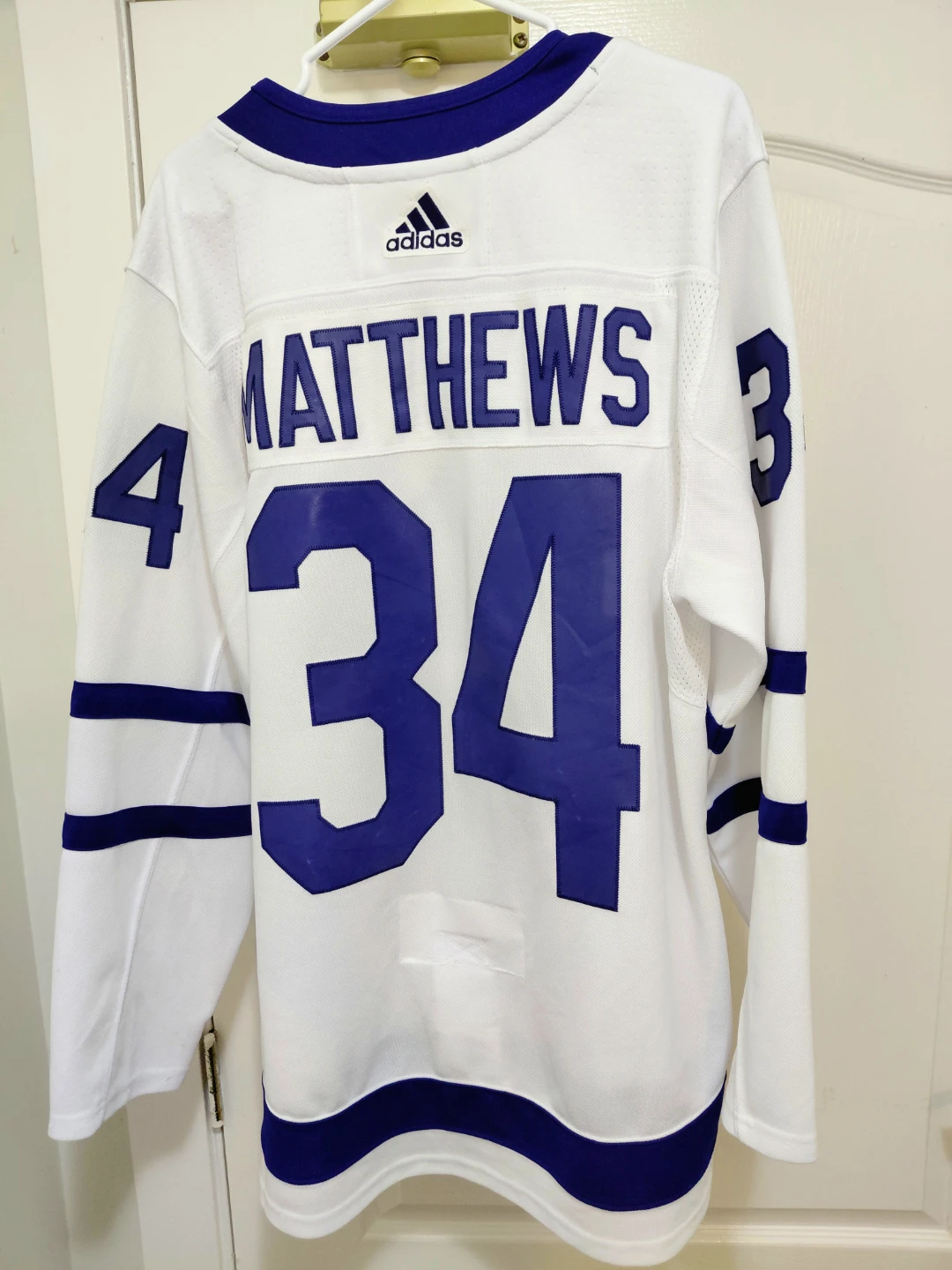 Adidas Toronto Maple Leafs Auston Matthews Jersey - photo 4