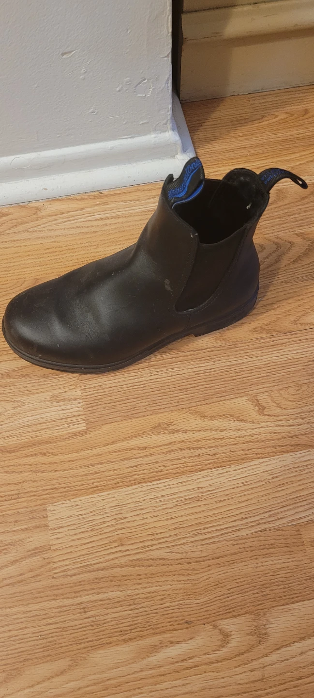 Blundstone Black Boots Size 9