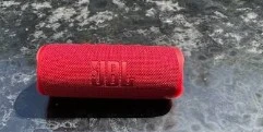 JBL Flip 6 Portable Bluetooth Speaker - Red - photo 2