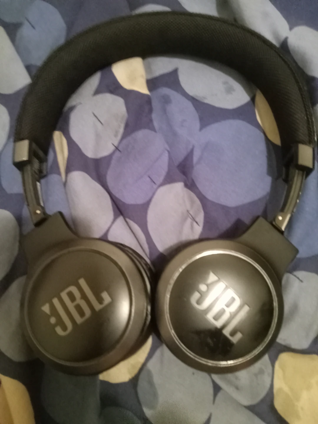 JBL Black Over-Ear Headphones