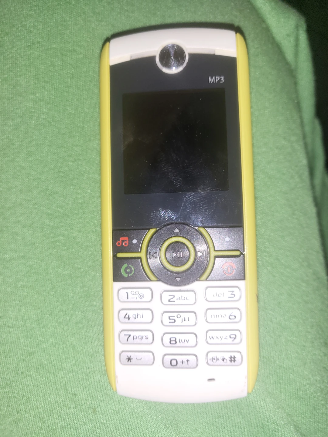 Motorola W230 MP3 Mobile Phone