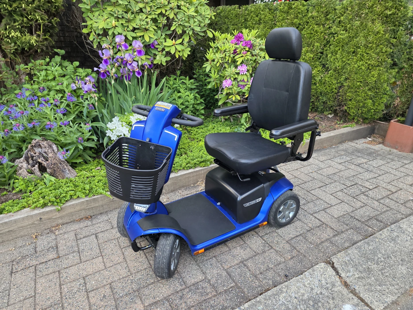 Drive Medical Victory 10 4-Wheel Mobility Scooter